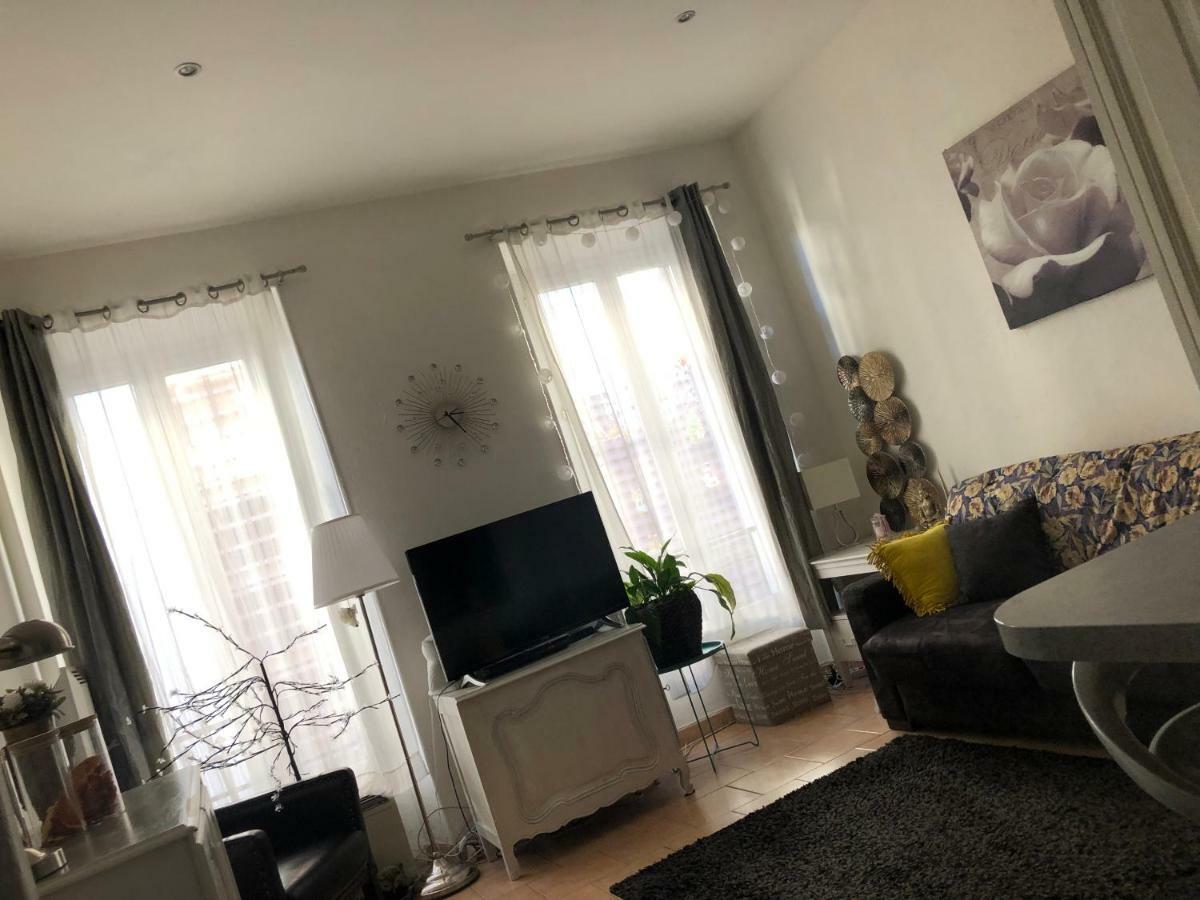 Appartement Cosy Сен-Рафаэль Экстерьер фото